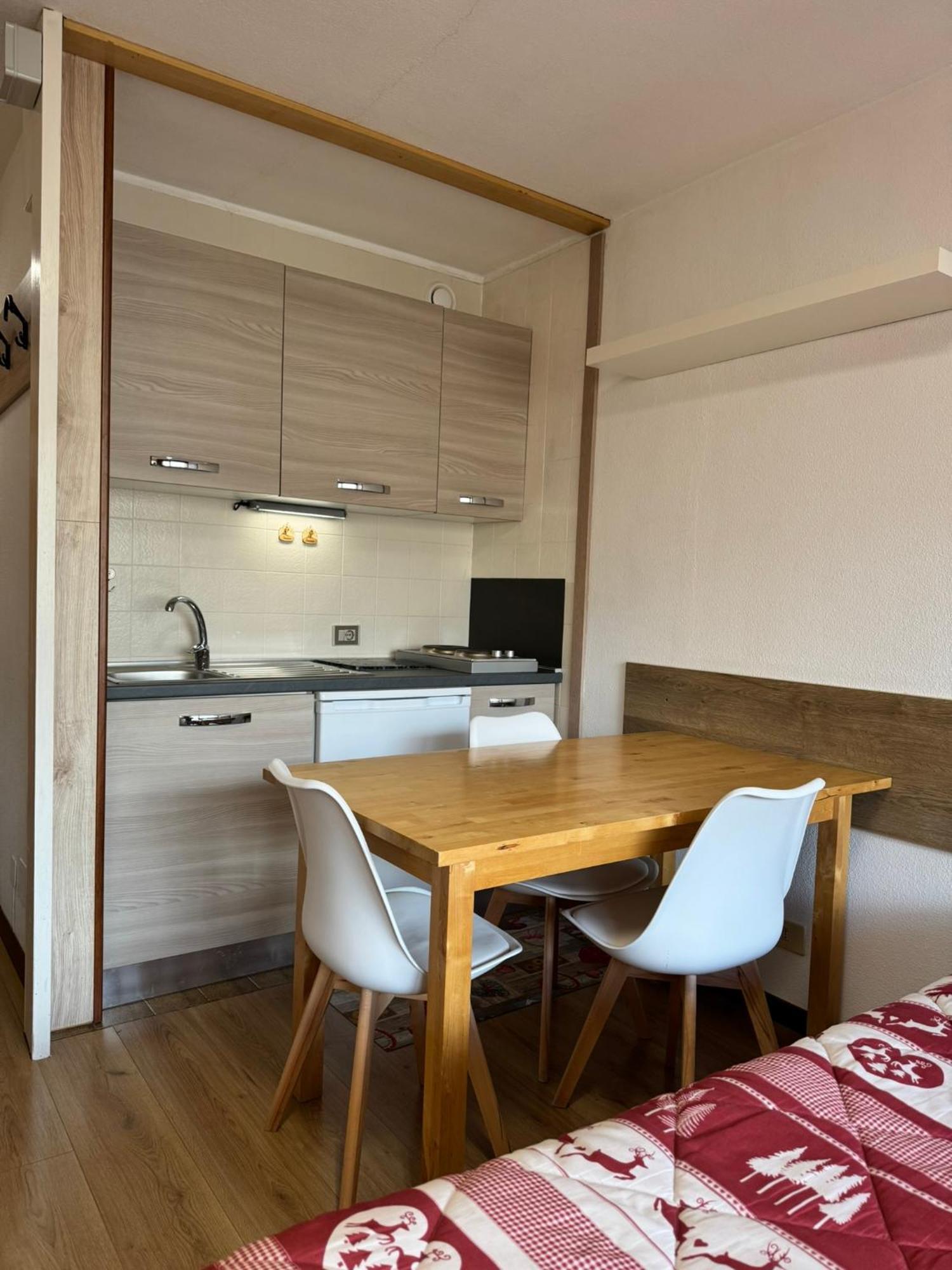 Residence Petit Tibet Breuil-Cervinia Buitenkant foto